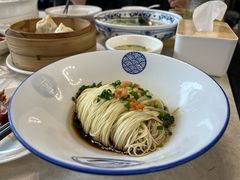 金钩葱油拌-二泉园老菜馆·百年无锡菜
