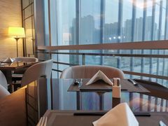 -万荟轩海鲜·粤式点心自助餐厅(蓝海风万怡酒店)