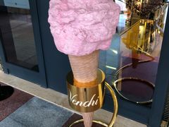 -VENCHI 闻绮(上海佛罗伦萨小镇店)