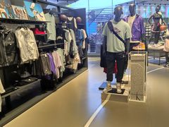 -NIKE品牌体验店(金源新燕莎店)