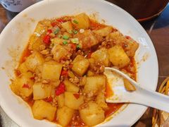 -富正毅三下锅·湘西韵味(天门山索道店)