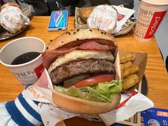培根鸡蛋牛肉堡-牛纽塔·牛人堡(群众路店)
