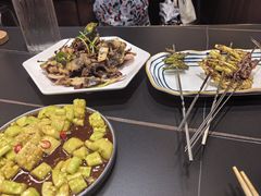 -许哥东北烧烤·铁丳烤串·宫后夹肉(繁花中心店)
