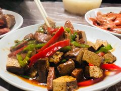 干子炒香肠-蓝精灵饺子店