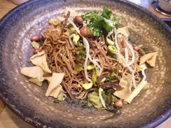 -拾味馆·浓鲜骨汤(光谷天地店)