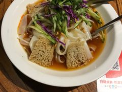 克拉玛依凉皮-阿罗新疆菜(人民广场店)