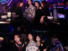 -OMO PARTY HOUSE