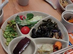 -素满香·全民食养自助(长宁龙之梦店)