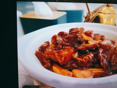支竹炖牛筋腩煲-老广酒楼(樱花店)