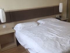 -莫泰酒店(哈尔滨秋林医大一院地铁站店)