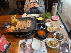 -Dombe豚(黑猪肉街店)