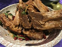-95号酱骨·一块豆腐(展春园西路店)