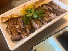 -潮界(LU·ONE凯德晶萃广场店)