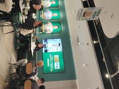 -费大厨辣椒炒肉(黄兴中心广场店)