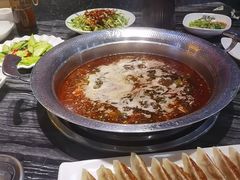 -老船舫·现做活鲜鱼馆(东郊记忆店)
