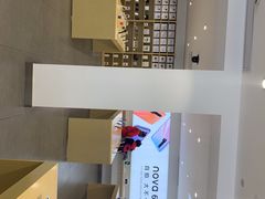 -华为授权体验店(万航渡路)