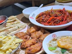 -叶派龙虾•招牌香辣蟹·海鲜(中海国际店)