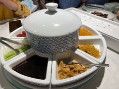 -羲和雅苑•北京烤鸭(陆家嘴中心店)