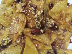 秘製香辣土豆片-扒虾小妹儿麻辣海鲜(宏图街店)