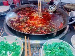 -四小区火锅·巷子里的重庆火锅(花照壁店)