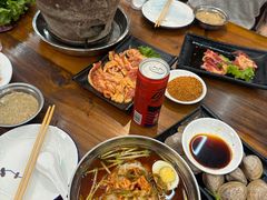 -韩风烤牛肉冷面店