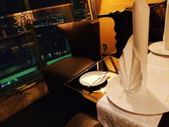 -瑞吉酒店 · Elba 欧尔巴意大利餐厅· 精致意餐·云端聚会