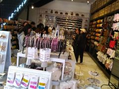 -纪念日百货(江西南昌店)