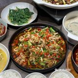  大连的！新晋川菜馆过于费米饭了🍚环境一绝