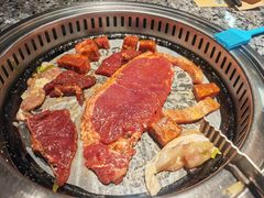 -阪尚皇·原切牛排·烤肉火锅自助(北京路店)