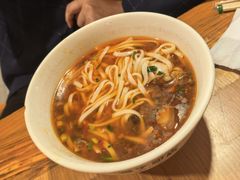 -矮子粉店1985·长沙米粉(湘春路店)
