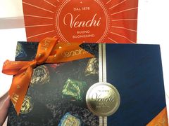 -VENCHI 闻绮(广州太古汇店)