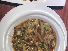 -川人百味·水煮活鱼(赛罕万达店)