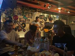 -南锣鼓巷吉他吧(鼓楼店)