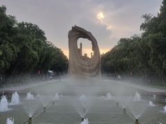 -上海市龙华烈士陵园