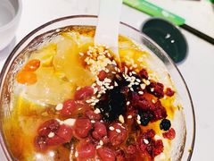 -百春原湖南牛肉粉(百联世纪店)