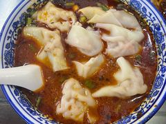红汤抄手-西月城谭豆花(春熙路店)