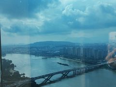 -三迪希尔顿酒店欢厨自助餐厅·高空闽江全景