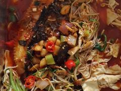 -鸣记脆皮烤鱼·海鲜烤鱼(三八广场店)