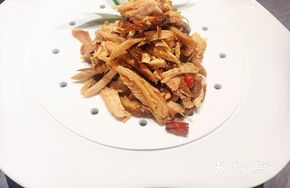 Torn Fragrant Free-range Chicken