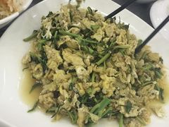-侬佳蒸菜馆(听潮店)