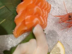 -牛YO寿喜烧·铁板烧和牛火锅自助(市府恒隆店)