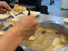 -光头药膳鸡(莱茵小镇店)