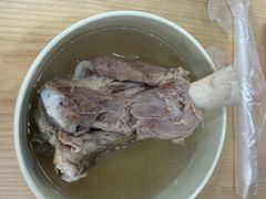 -周震馄饨