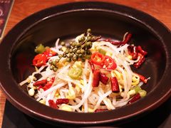 -云海肴·汽锅鸡·云南菜(天山百盛优客店)