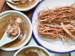 -荣基四海一家·家常菜·海鲜大排档(新安店)