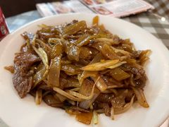 招牌干炒牛河-新大咀港式茶餐厅(宝山万达店)