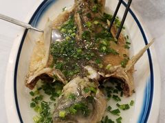 特色葱油飞鱼-岭南海晏楼(滨江东总店)