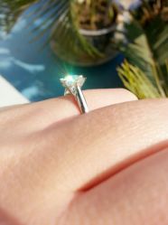 android_upload_pic-威德钻石-克拉钻大本营(南京东路店)