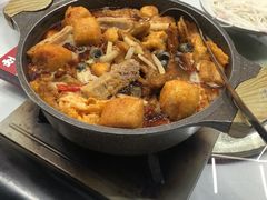 -刘姐啤酒鱼民族演艺餐厅(西街总店)