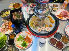 -哈哈碳都·牛肋条无限自助烤肉(宝龙店)